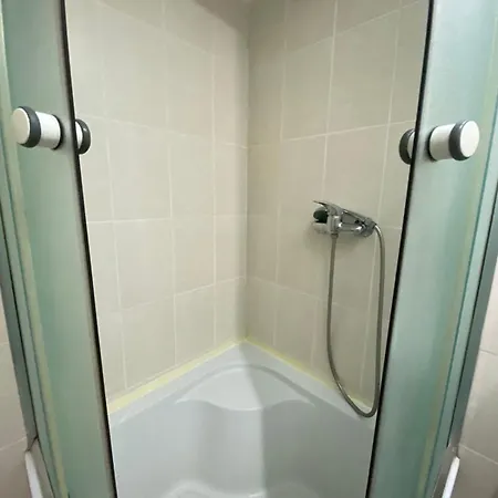 Prykarpatska 게스트하우스